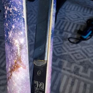 Eva hair straightener